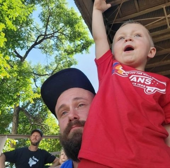 Meet your Posher, josh - Picture 1 of 1